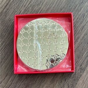 NIB Gucci compact mirror-protective film on both sides of